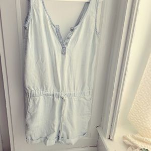 Cloth & Stone Chambray Romper